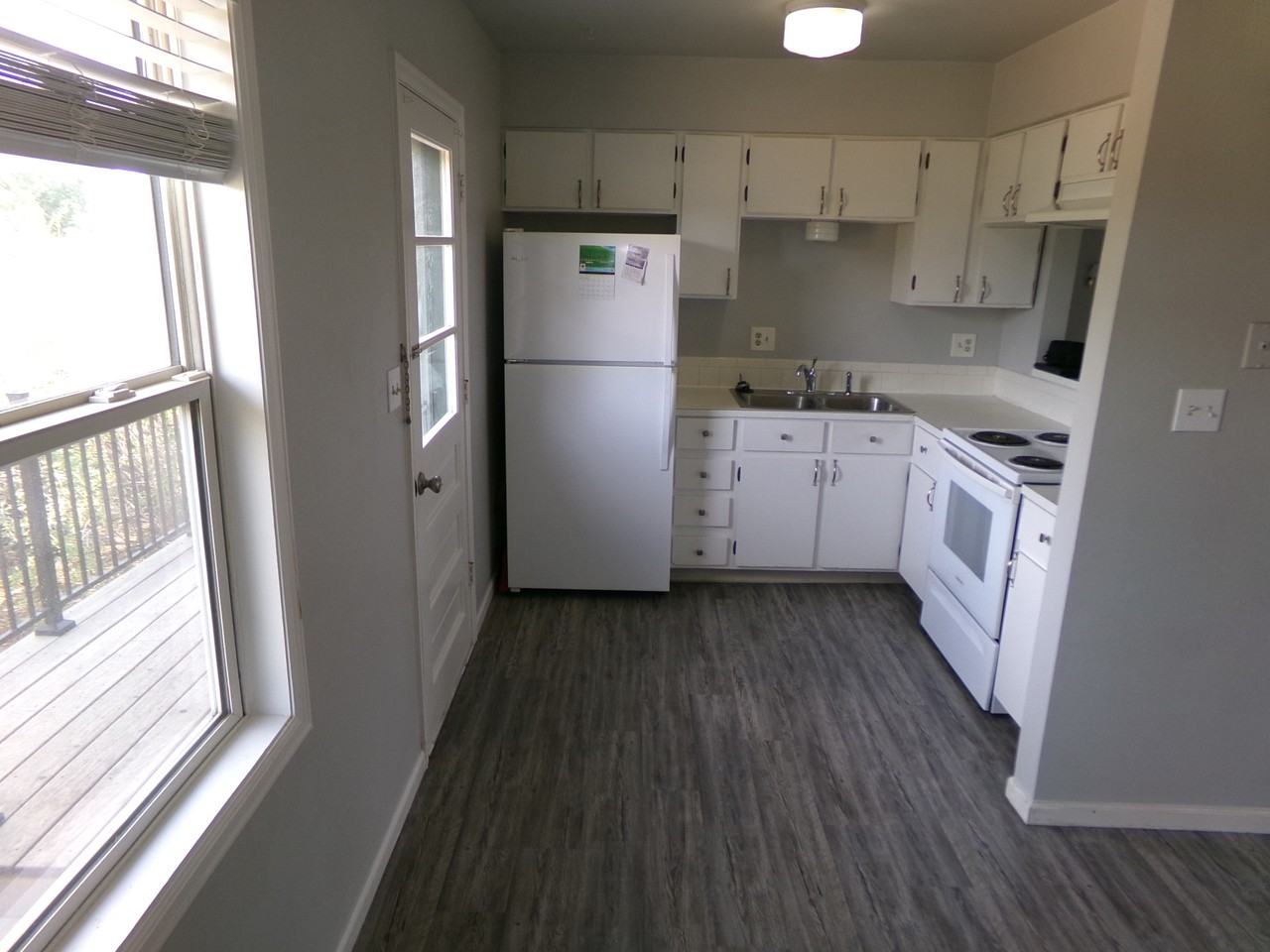 110 Sunflower Dr #1 - Photo 7 of 24