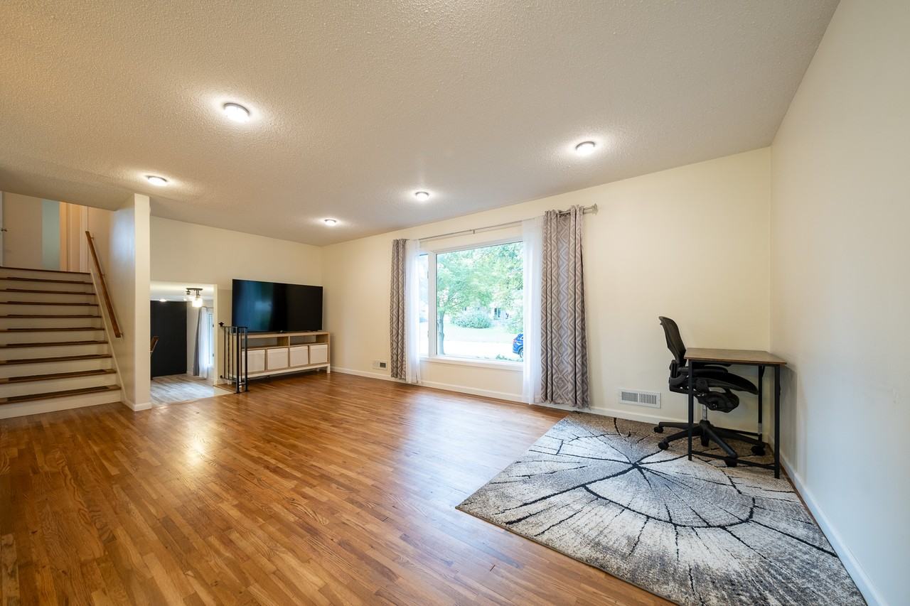 6359 131st Street Ct #1 - Photo 4 of 50