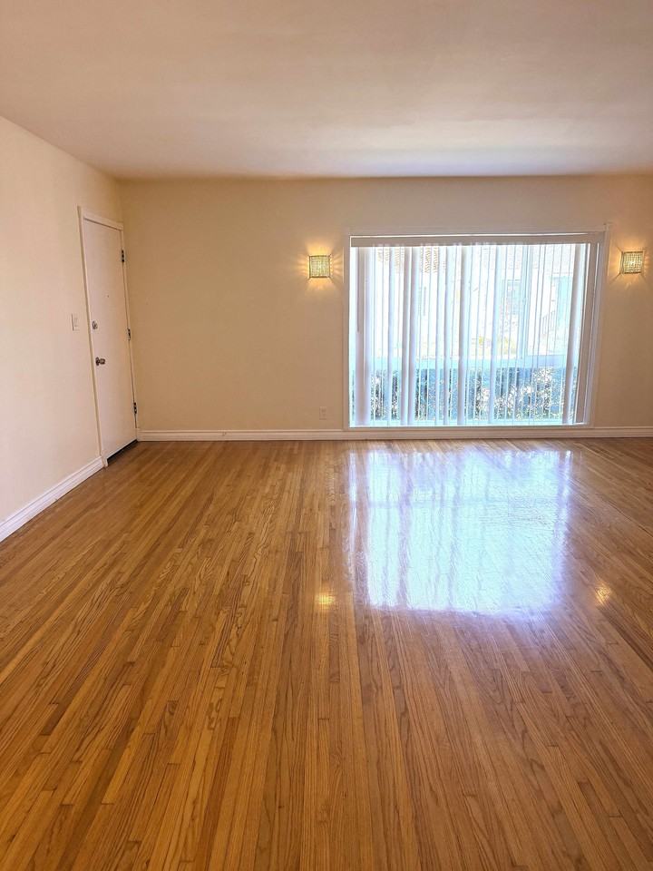 66 Quincy Ave #A - Photo 4 of 20