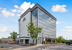 featured image of 671 S Perry St #2E