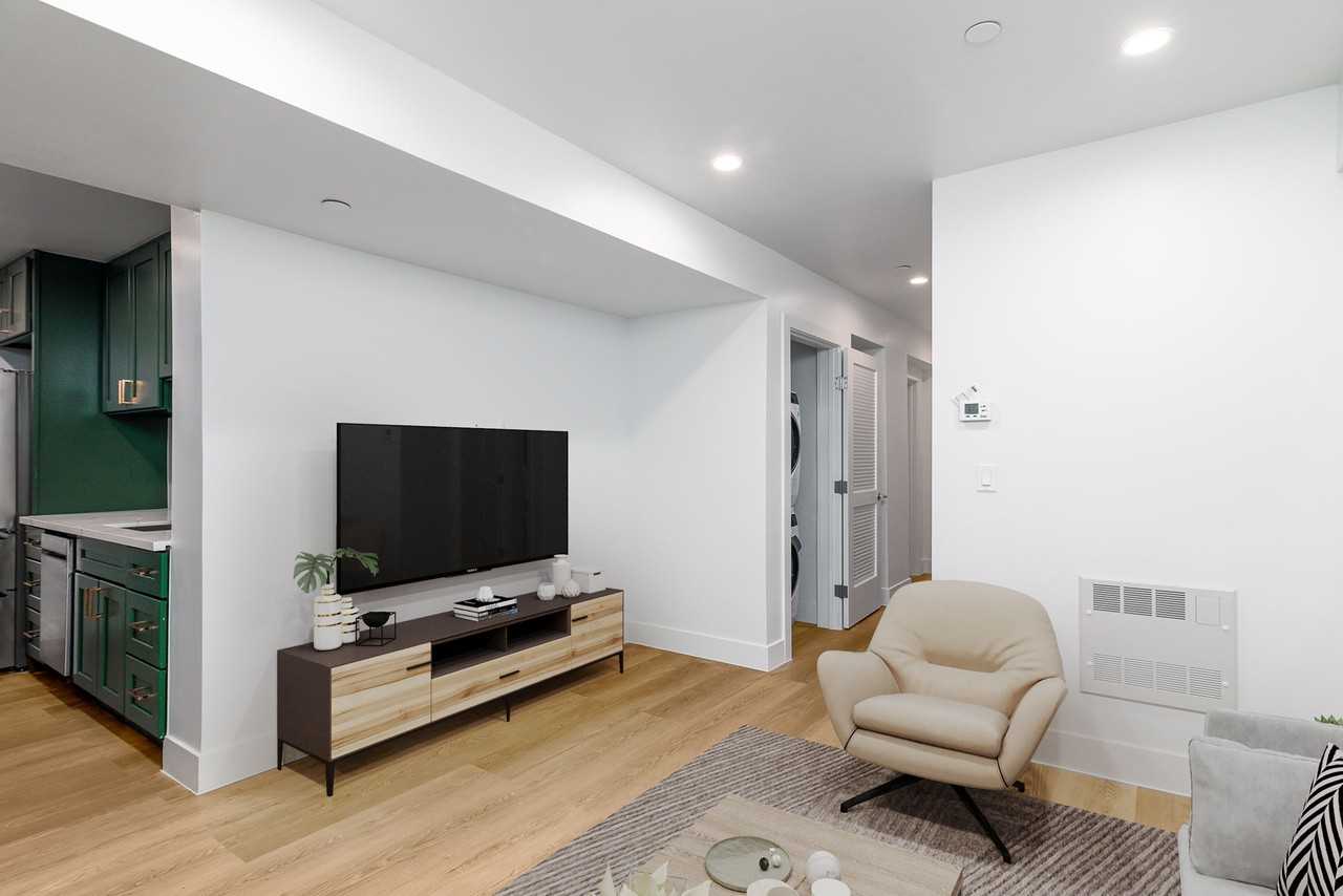969 Bush - Photo 5 of 19