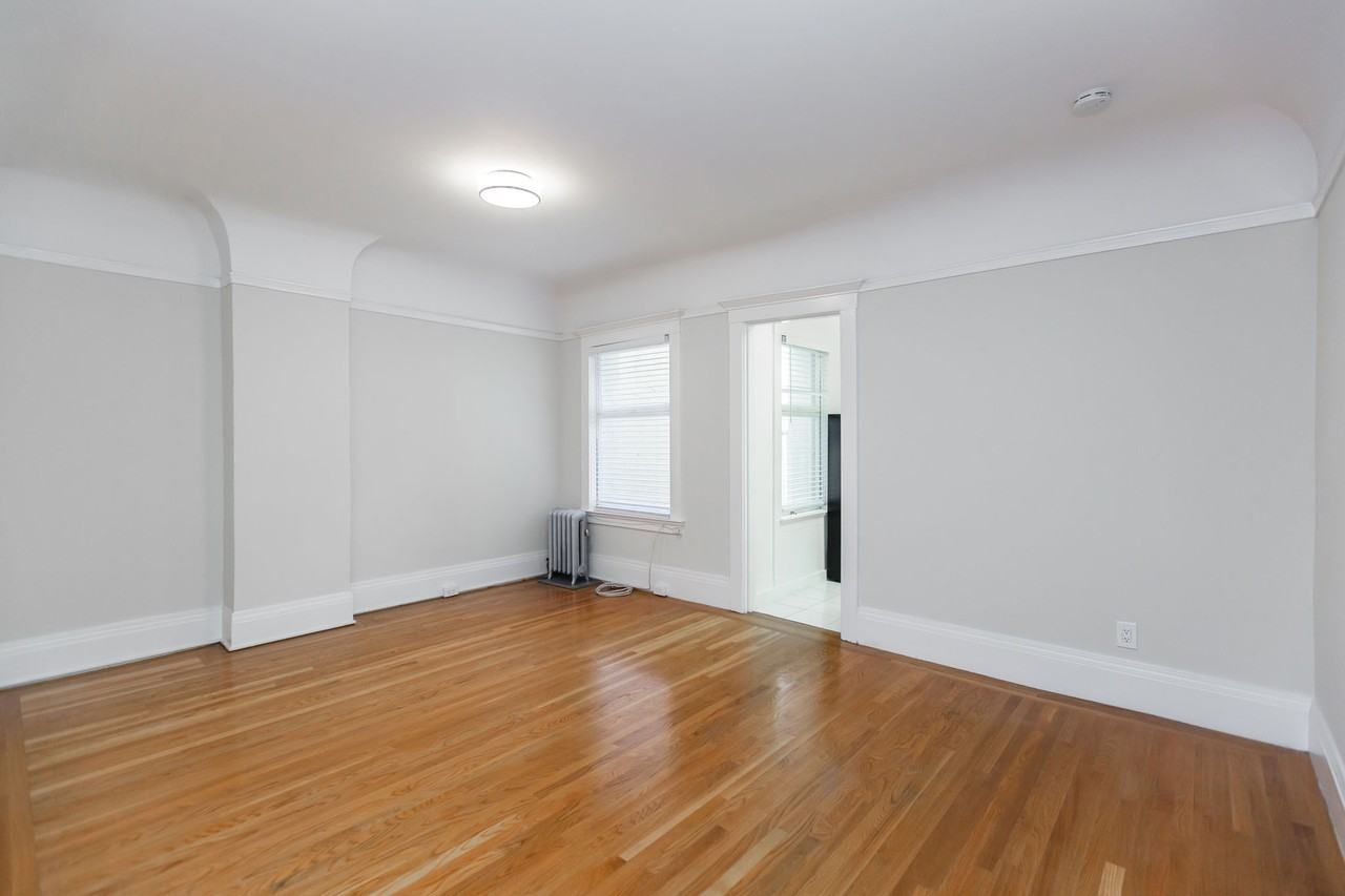 1025 Sutter - Photo 5 of 17