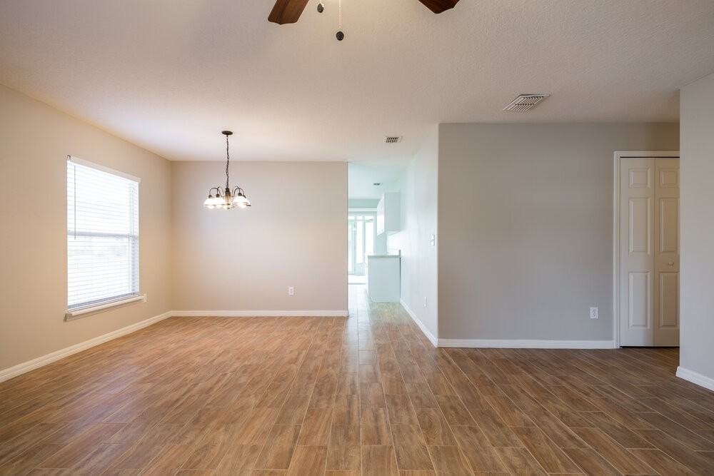 2573 Acuna Ct - Photo 4 of 15