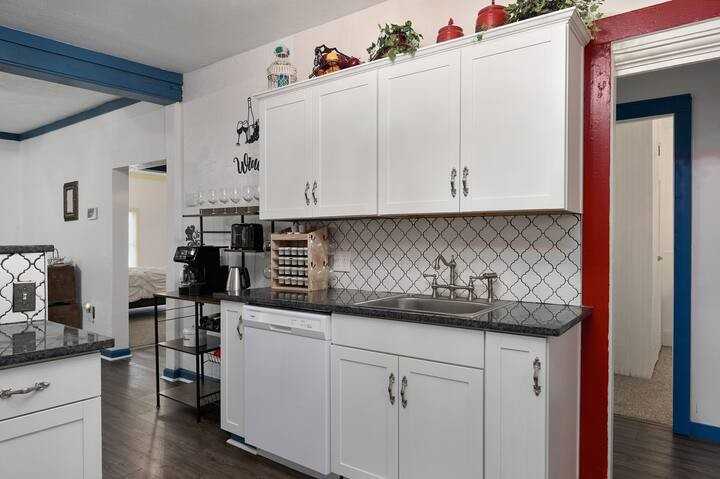 2048 N Benton Ave #1 - Photo 5 of 21