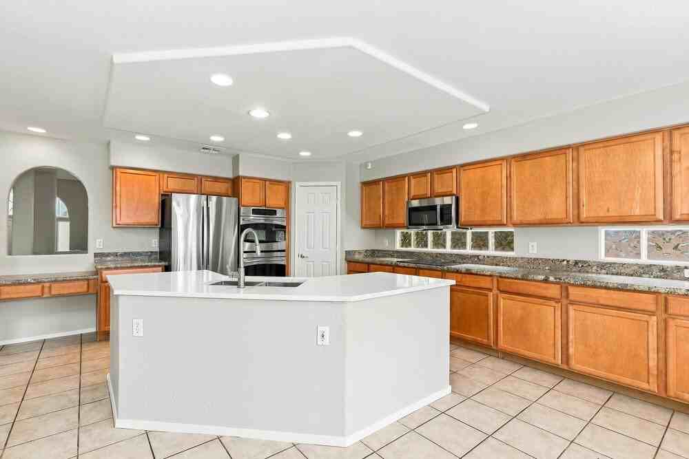 3796 E Leah Ln - Photo 6 of 17