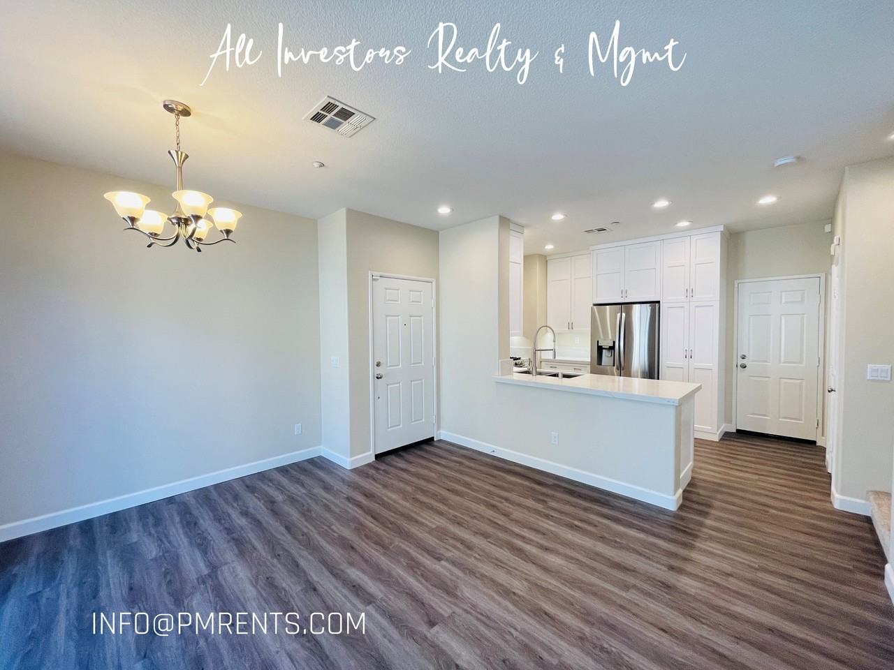 3708 Jetty Pt #1 - Photo 5 of 36