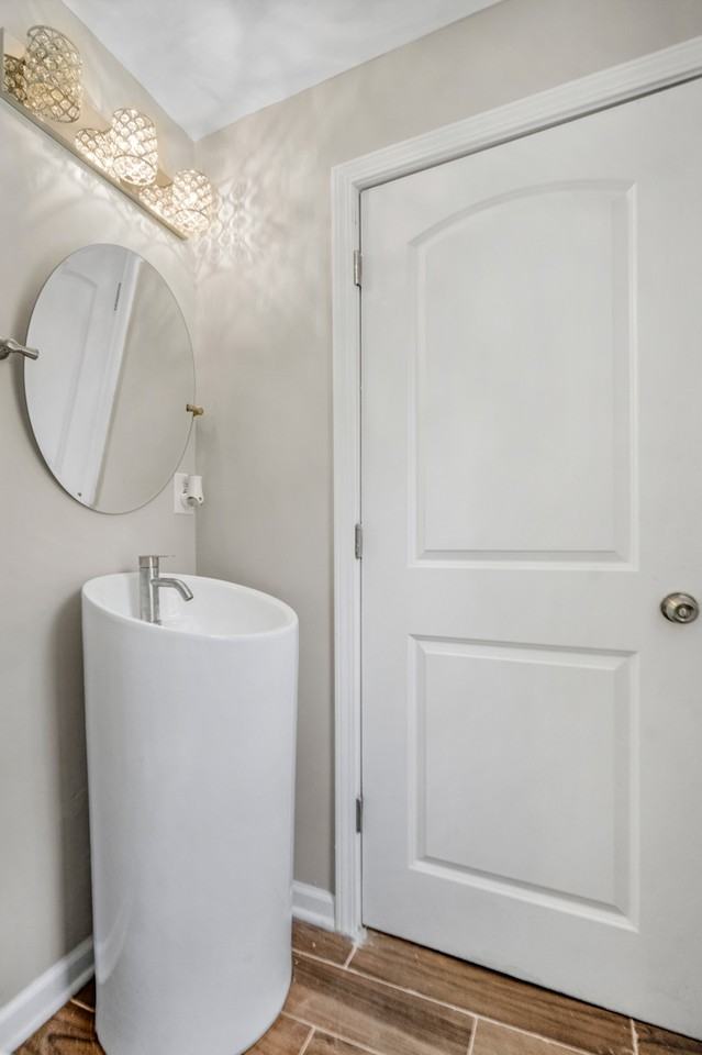 618 E Vaile Ave #1 - Photo 4 of 6