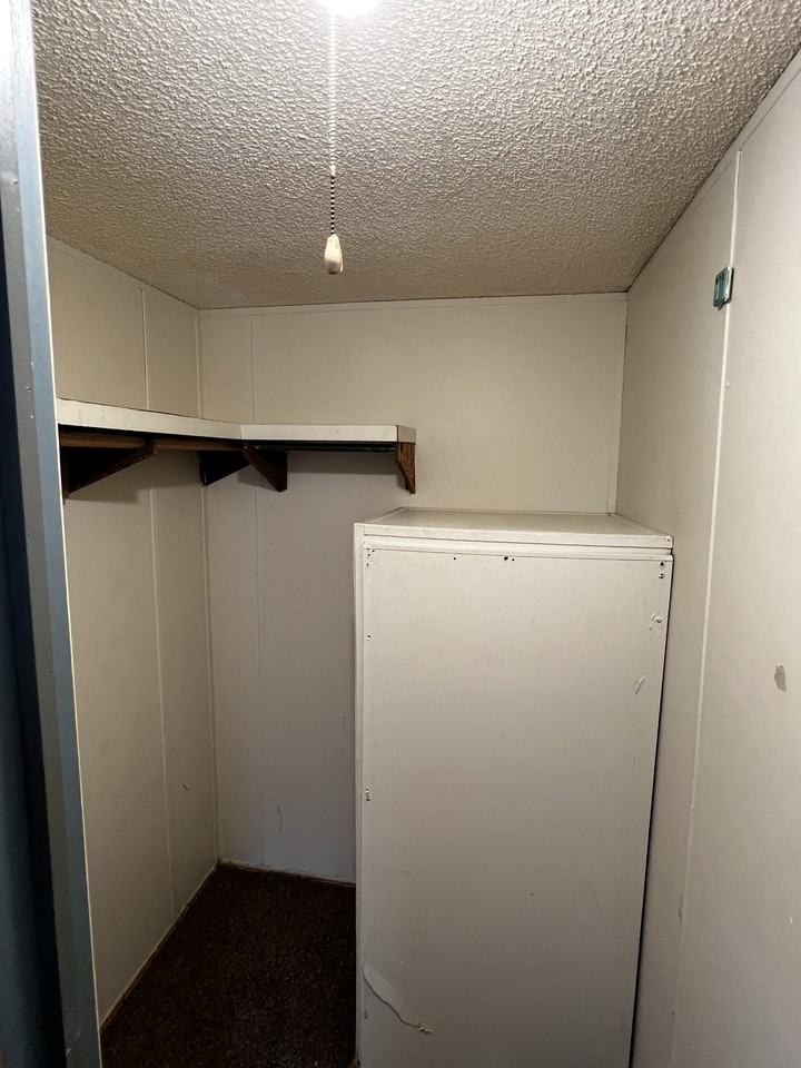 901 Bernard Ln #36 - Photo 5 of 7