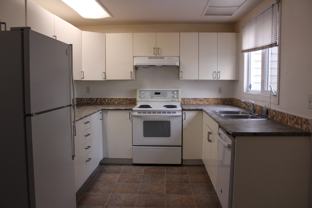 6742 36a Ave Nw - Photo 1 of 1
