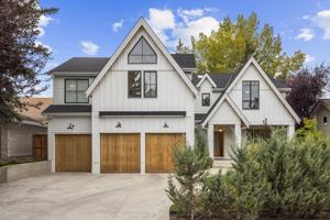 featured image of 2004 Bay Shore Rd Sw
