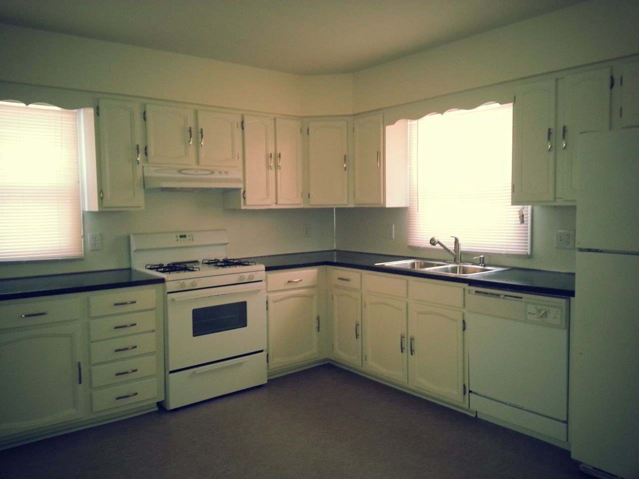 2609 Cobb Rd #1 - Photo 2 of 10