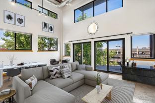 2715 Blake St - Photo 1 of 1