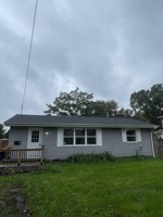 featured image of 453 E Granger Ave #1
