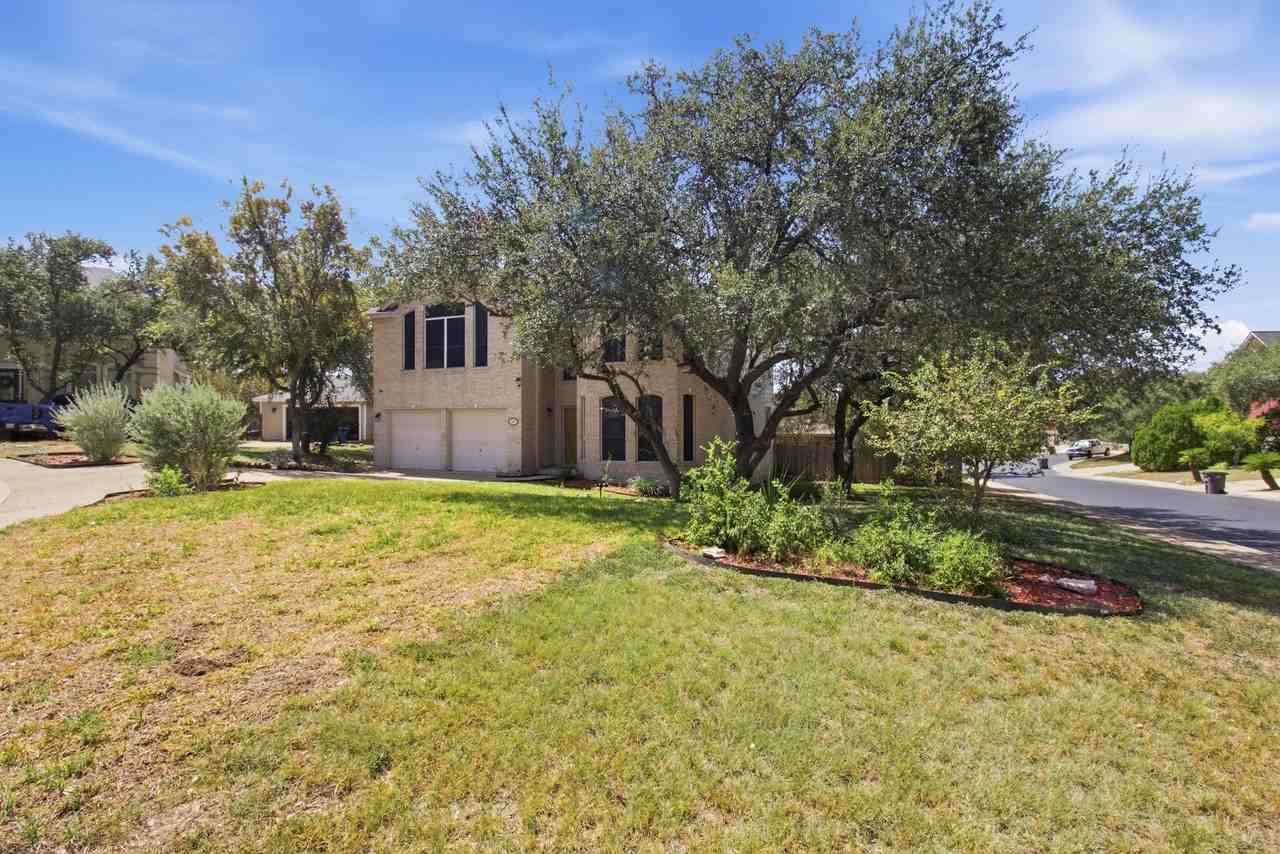 1007 Serenata Cir #1 - Photo 4 of 50