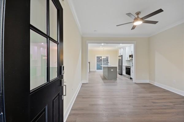 Giles St #212 - Photo 2 of 10