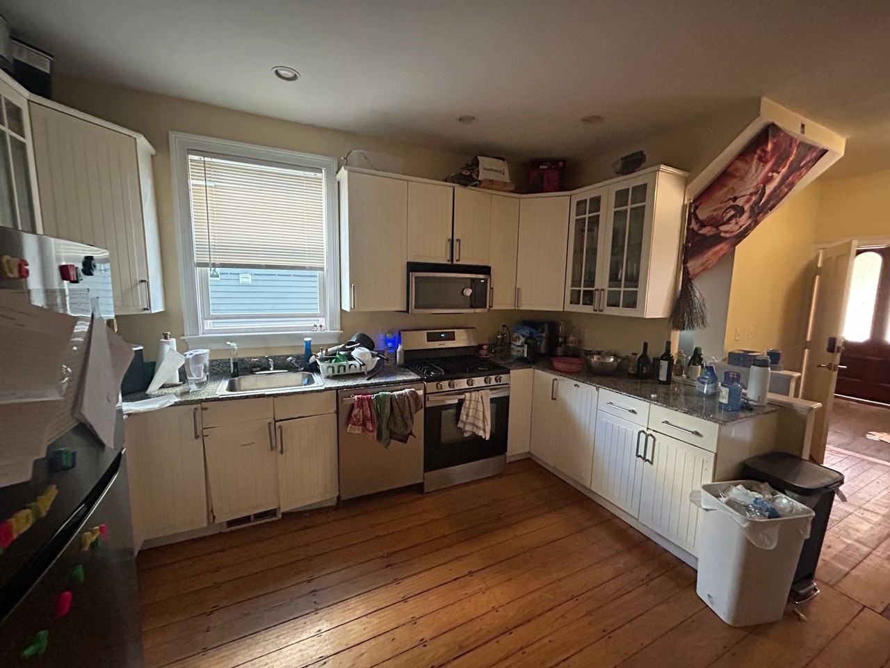 731 Parker St - Photo 3 of 16