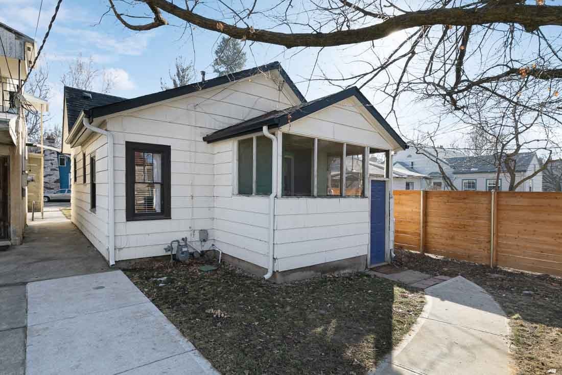 1409 N 13th St #1 - Photo 4 of 19