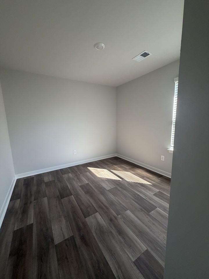 1429 King Oaks Loop #1 - Photo 5 of 25