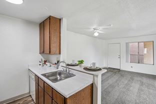 175 W Valencia Rd - Photo 1 of 1