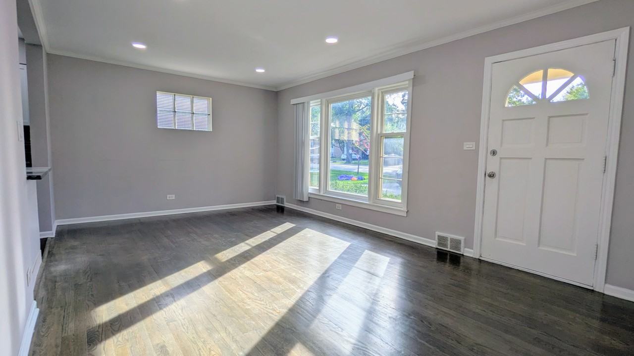 209 N Dryden Pl #1 - Photo 2 of 16