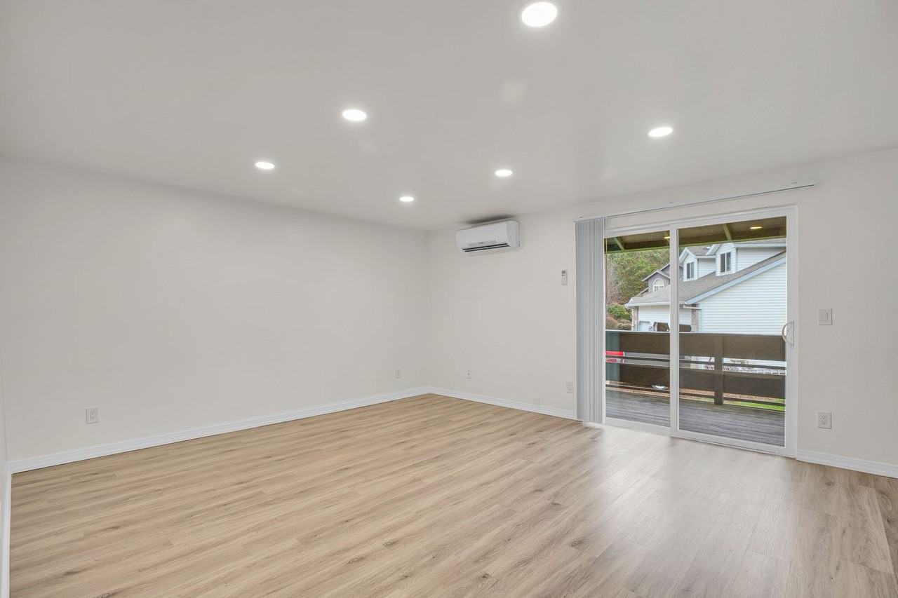 WINDMILL APARTMENTS - Photo 4 of 38