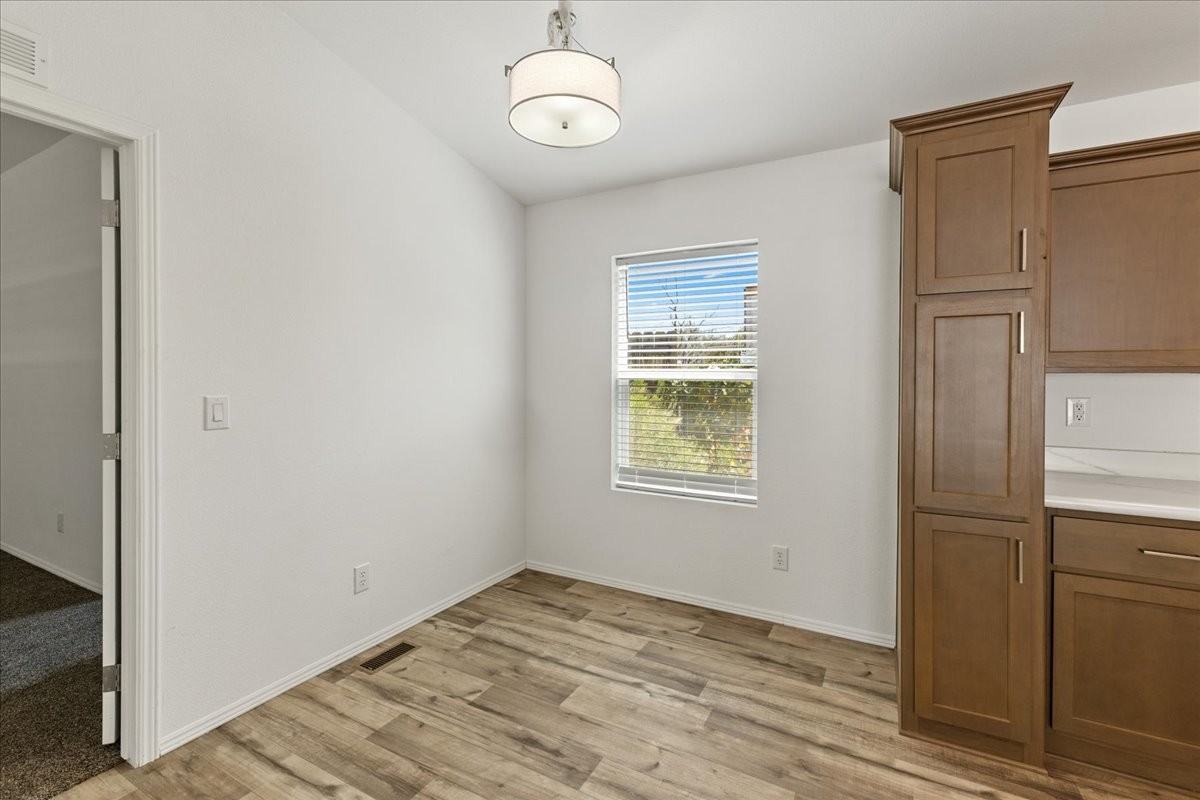 453 S 3rd St #1 - Photo 6 of 18