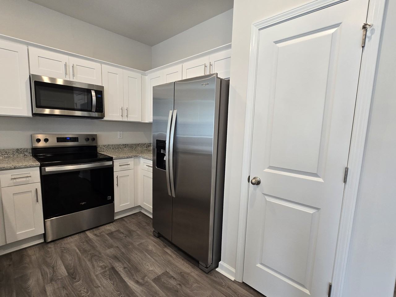 1104 Broholmer Ln #1 - Photo 5 of 27