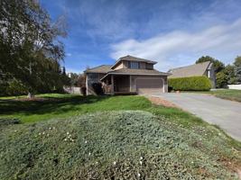 featured image of 2918 S Ledbetter Pl #1