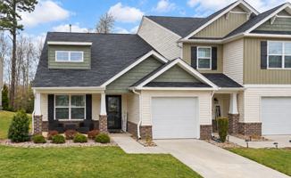 featured image of 3847 Copperfield Ct, High Point, NC 27265 - 13847 Copperfield Ct, High Point, NC 272653847 Copperfield Ct, High Point, NC 27265 #1