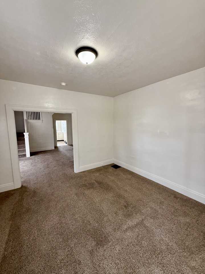 1300 Carlisle Ave #1300 - Photo 2 of 16