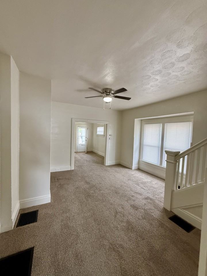 1300 Carlisle Ave #1300 - Photo 5 of 16