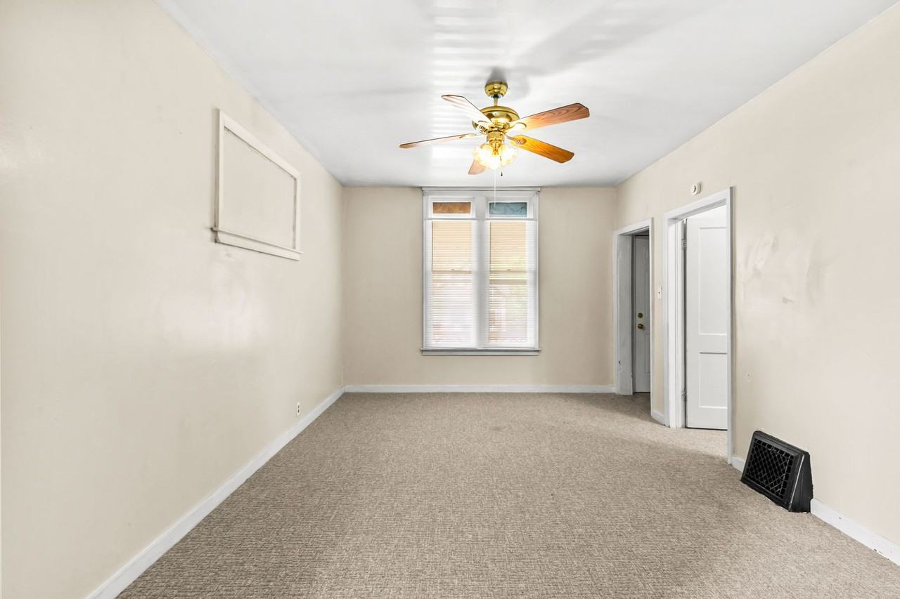 4323 Ohio St - Photo 5 of 21