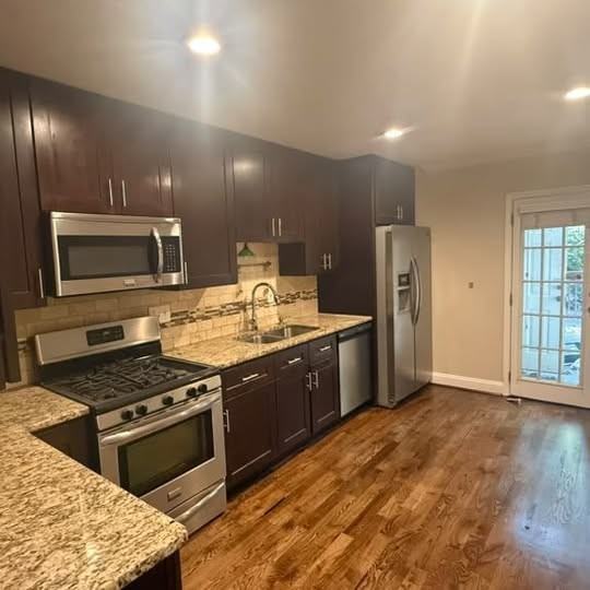 1466 Bentley Ln Se #1 - Photo 3 of 10