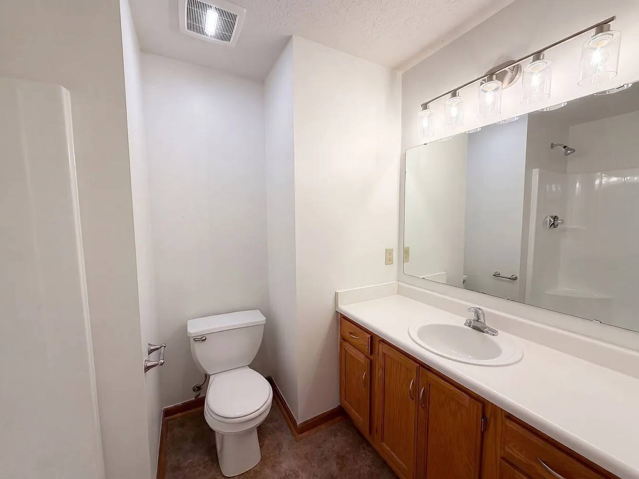10049 Ironway Drive - Photo 3 of 10