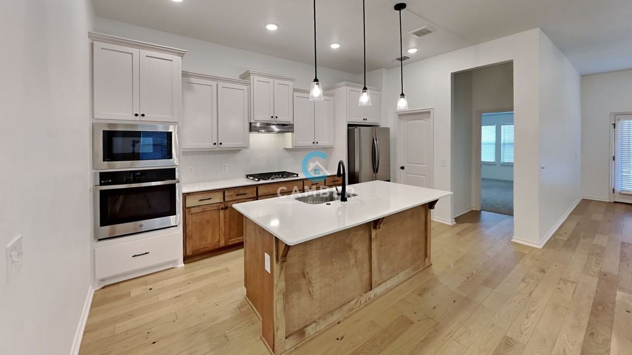 701 Caladium Dr - Photo 7 of 25