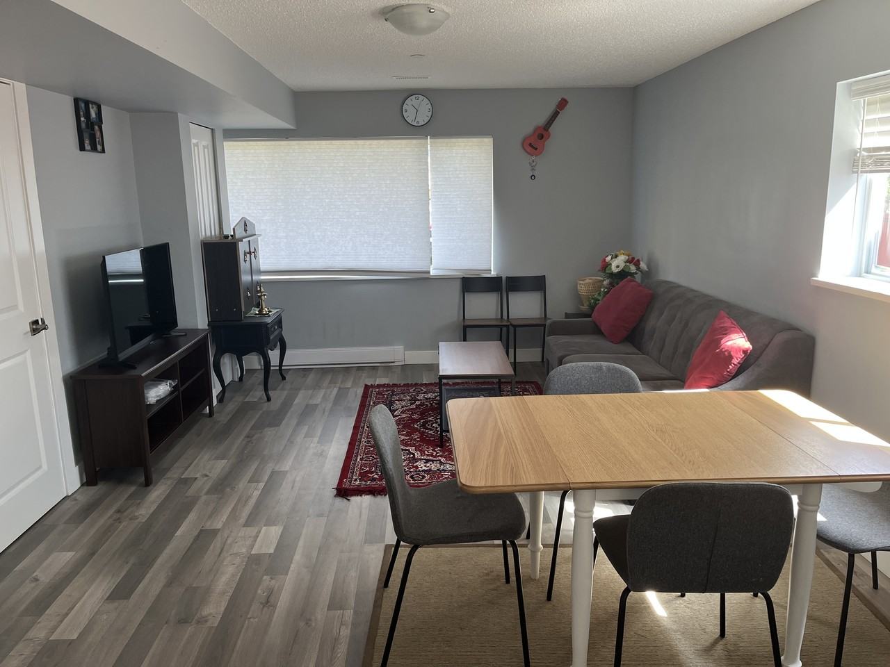 1928 Manning Avenue - Photo 4 of 9