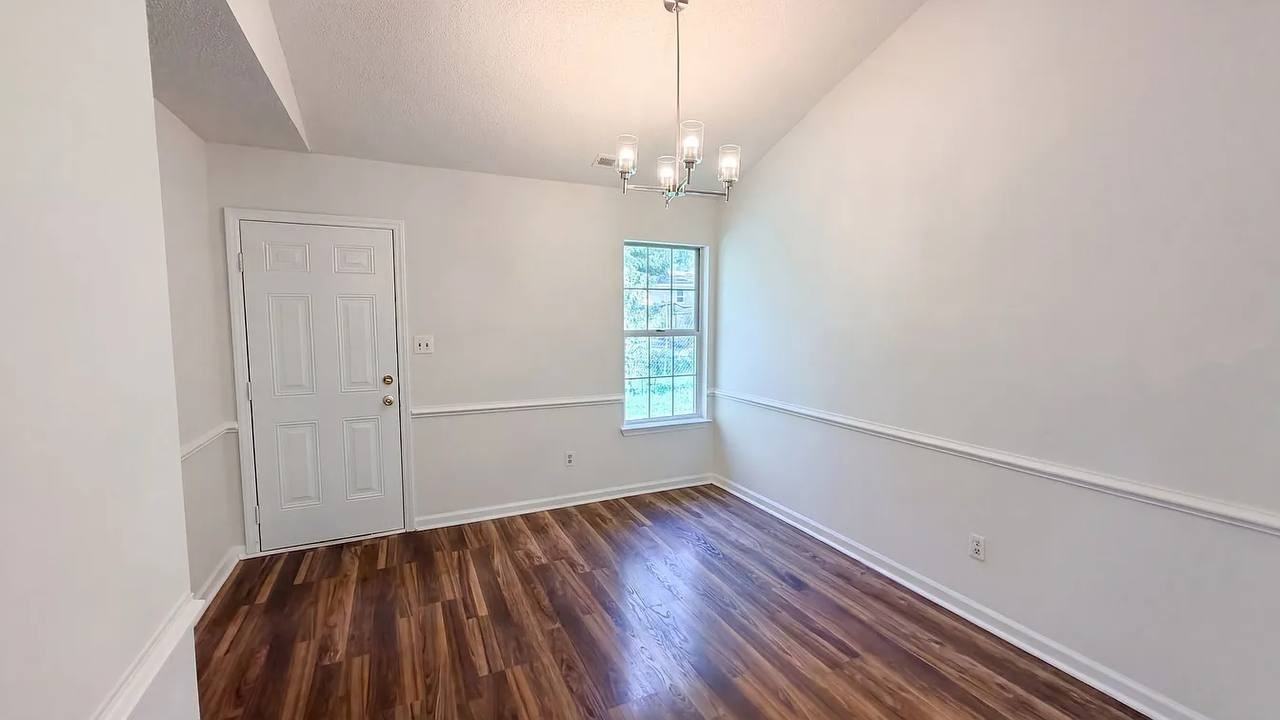 6222 Sunbridge Court - Photo 5 of 10