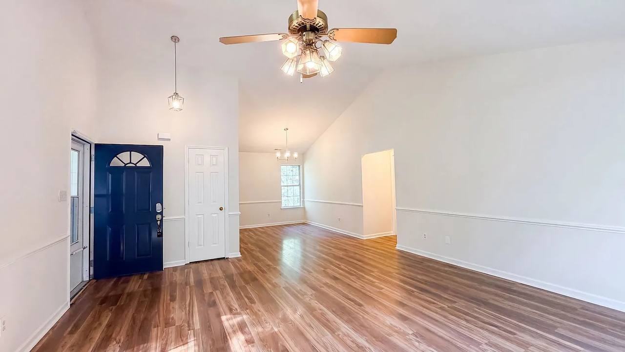 6222 Sunbridge Court - Photo 2 of 10