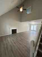 featured image of 1909 Greenleaves Ct