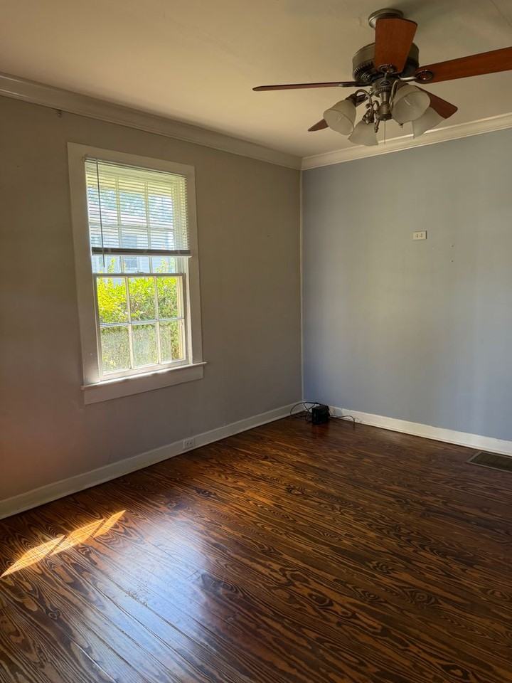 2205 2nd Ave - Photo 6 of 16