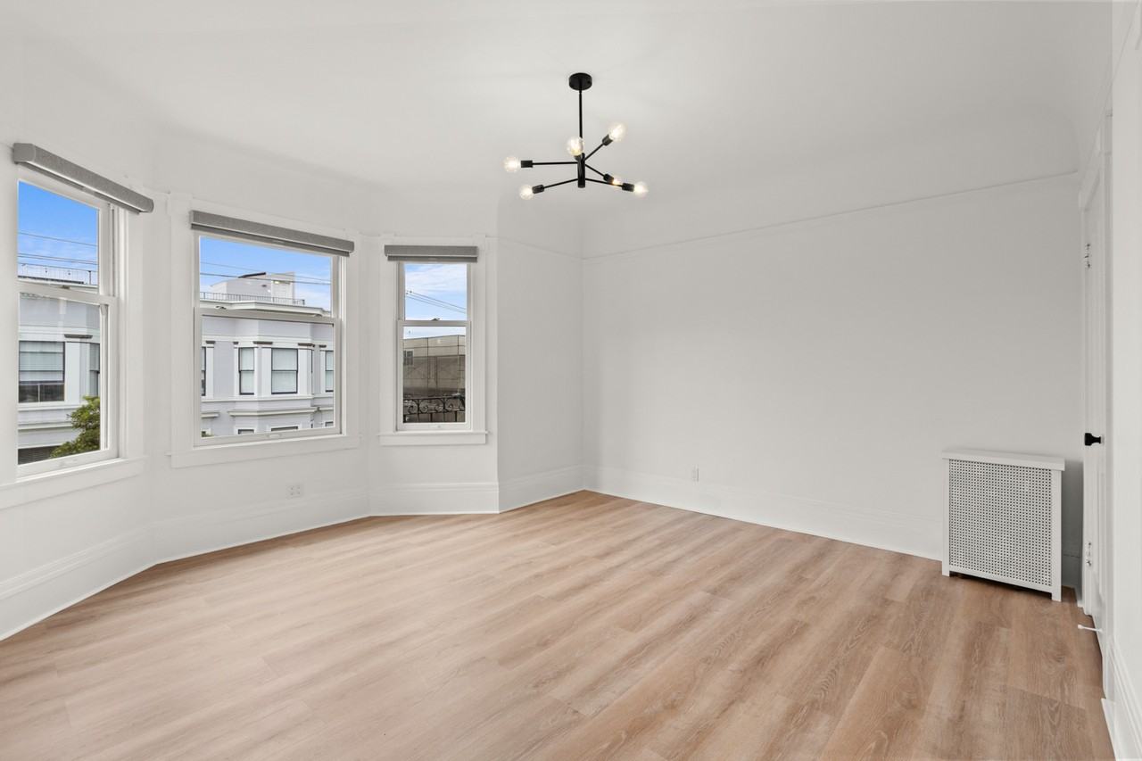 1610 Leavenworth Street #9 - Photo 5 of 31