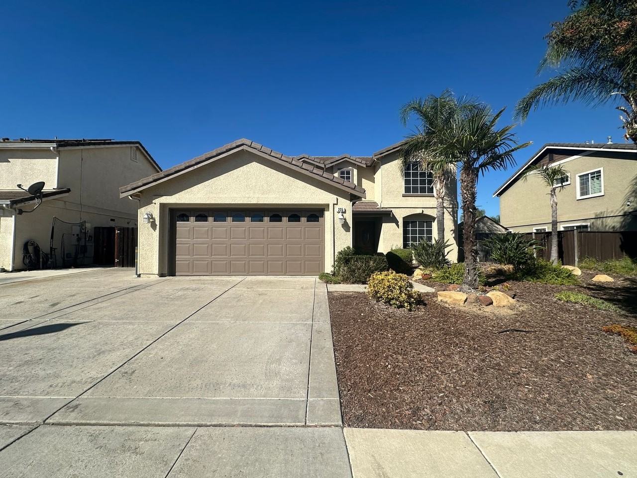 235 Brushwood Pl