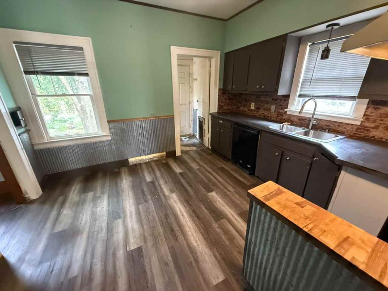 4602 Wichita Ave - Photo 4 of 21