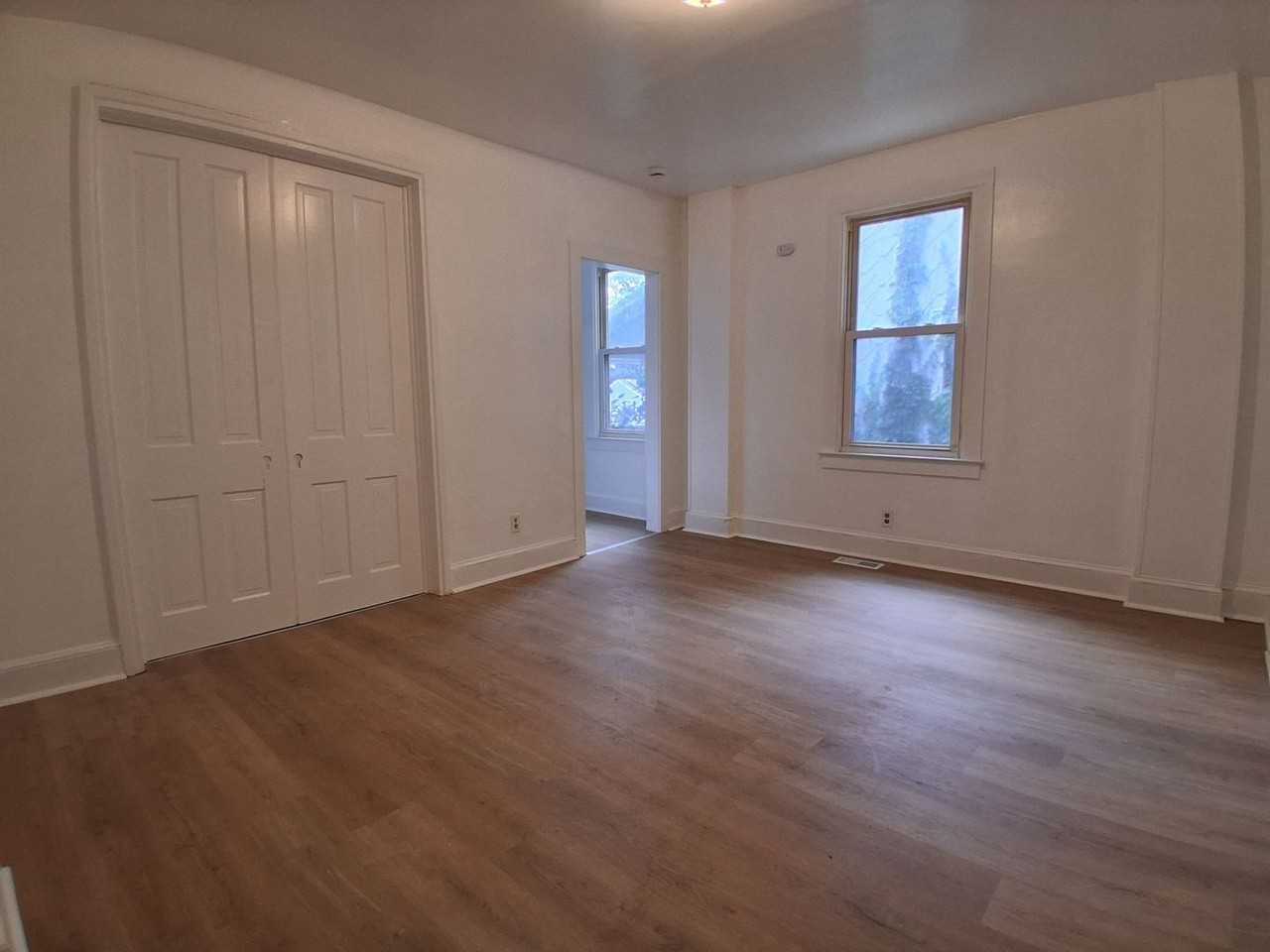336 Fayette St - Photo 5 of 21