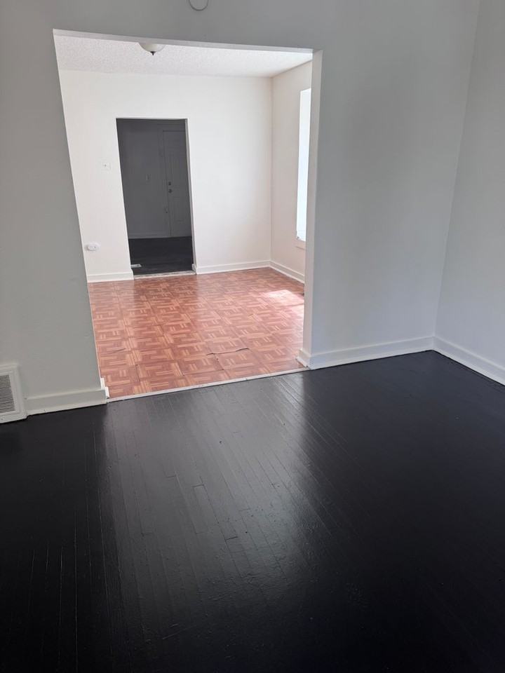 4515 Chestnut Ave - Photo 7 of 9