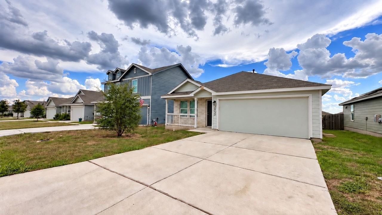 2852 Rosefinch - Photo 2 of 21