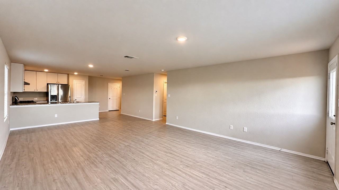 2852 Rosefinch - Photo 4 of 21