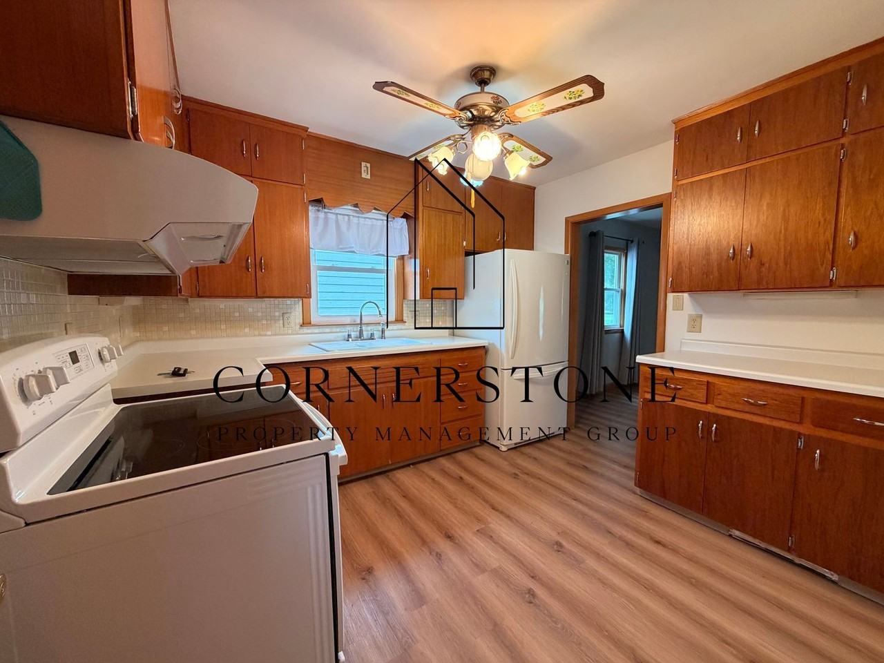 1414 N 28th St - Photo 2 of 15