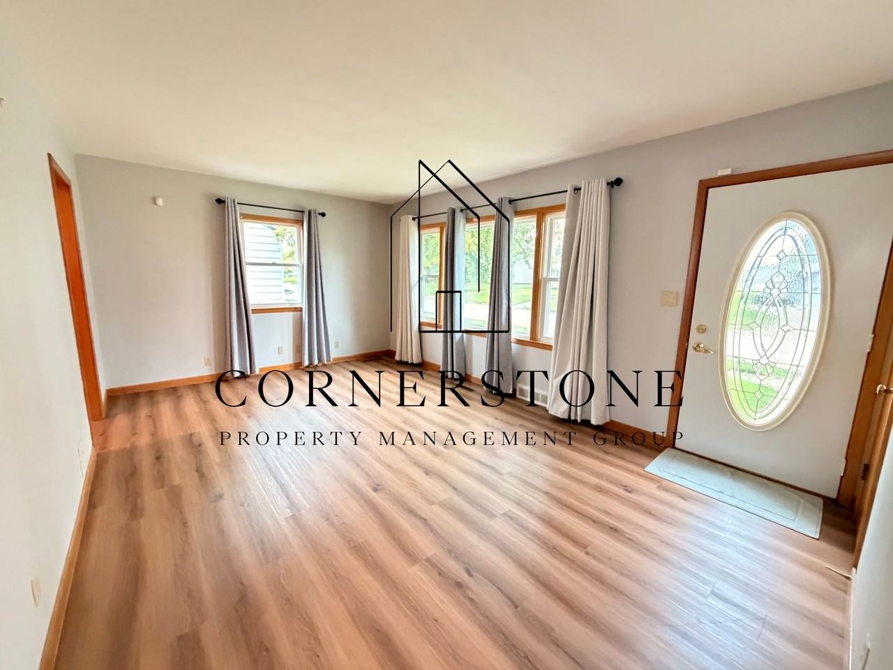 1414 N 28th St - Photo 3 of 15