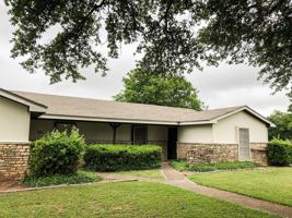 featured image of 104 E Gruver Cir
